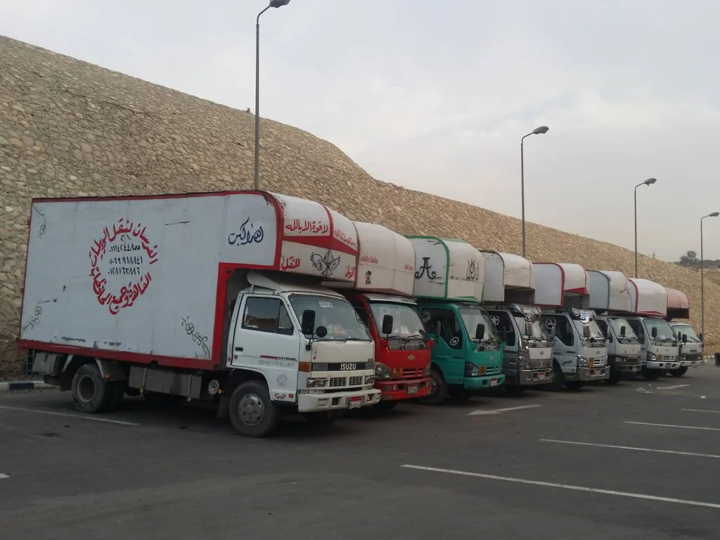 سيارات نقل عفش بالرياض