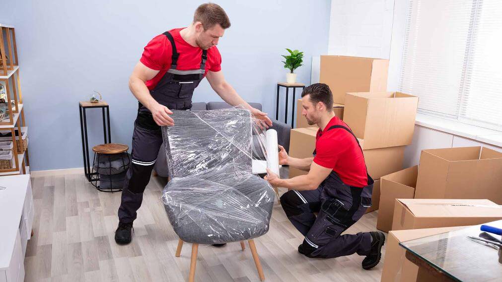 أفضل خدمات تغليف الأثاث قبل النقل بالرياض 